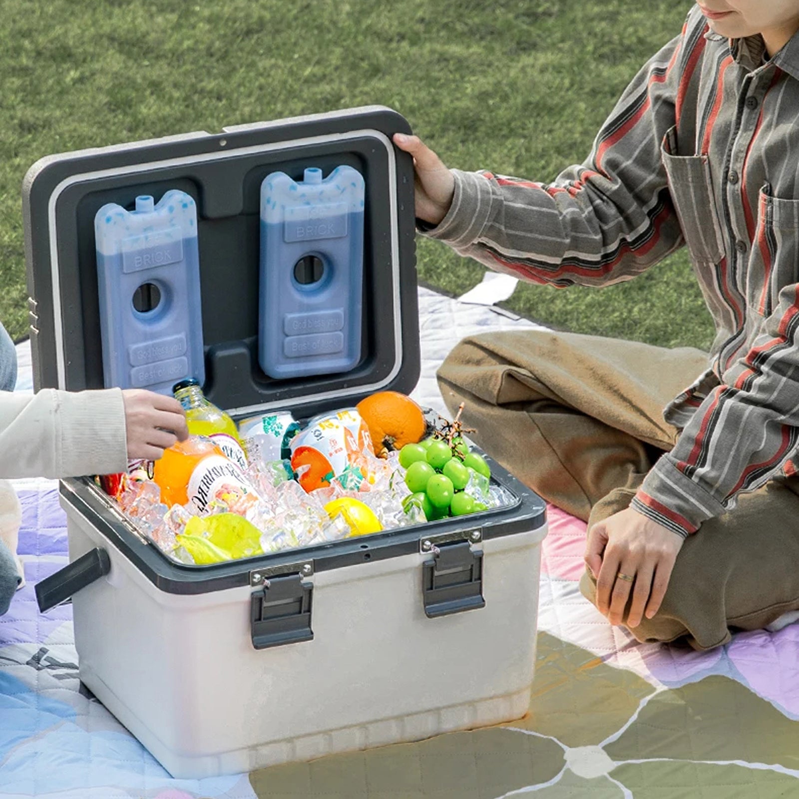BoxenKovi High-Performance Cool Box – Extra-Thick Insulation Wall, 5-Day Ice Retention & Rugged Carrying Handle