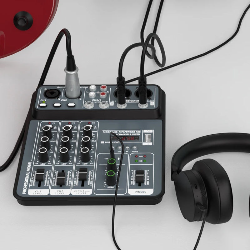 SoundVexe Four-Channel Professional EQ And 99 Digital Effects